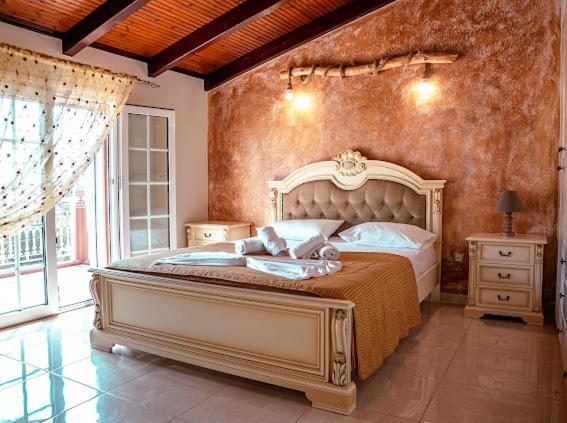 Liberis Loft Suite 阿尔戈斯托利翁 外观 照片